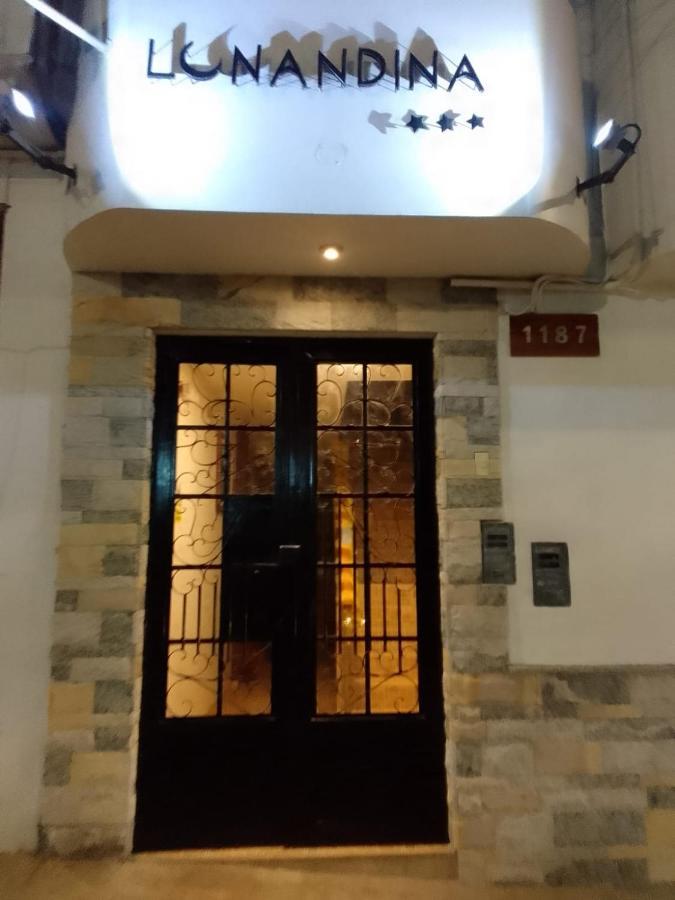 Lunandina Huaraz Luaran gambar